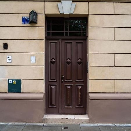 Asnyka Old Town Apartamento Cracóvia Exterior foto
